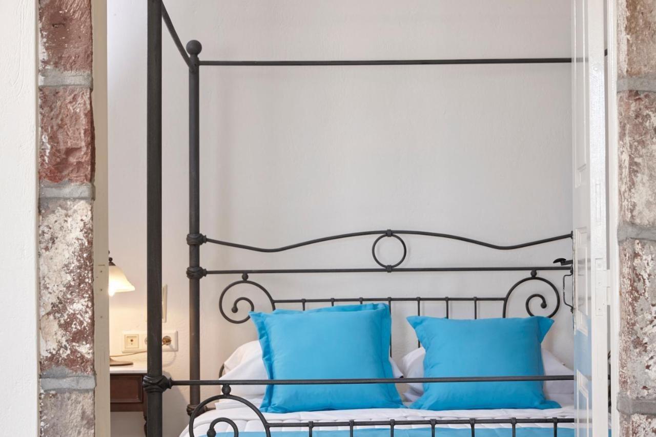 Hotel Terra Blue Santorini Kamári Esterno foto
