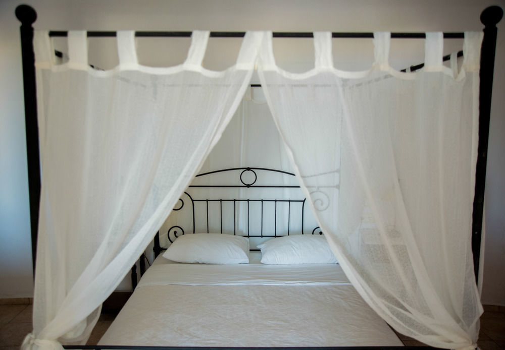 Hotel Terra Blue Santorini Kamári Esterno foto