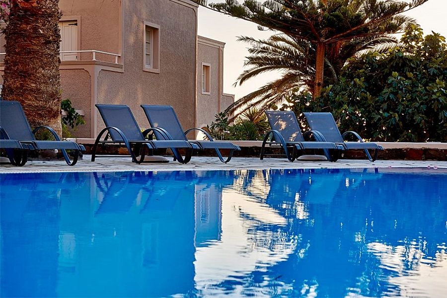 Hotel Terra Blue Santorini Kamári Esterno foto